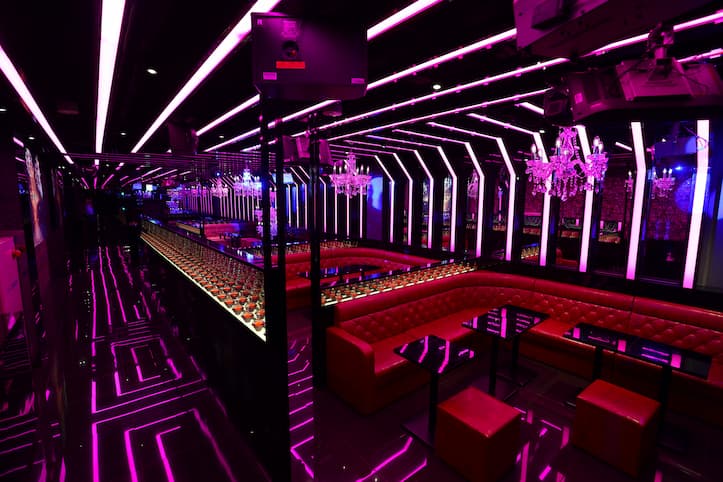 ALLWHITE-west (オールホワイトウェスト)-店内画像-1