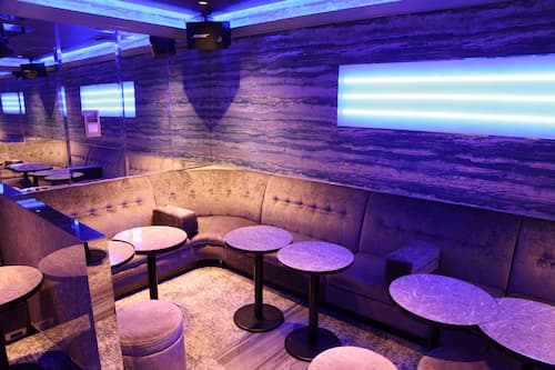 EARTH (アース)-店内画像-4