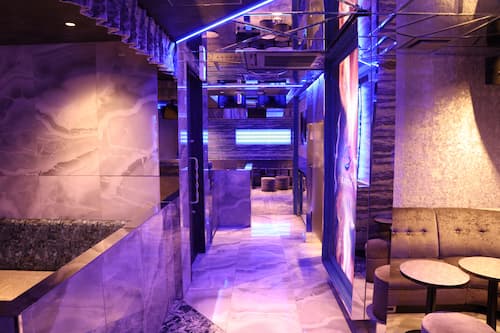 EARTH (アース)-店内画像-6