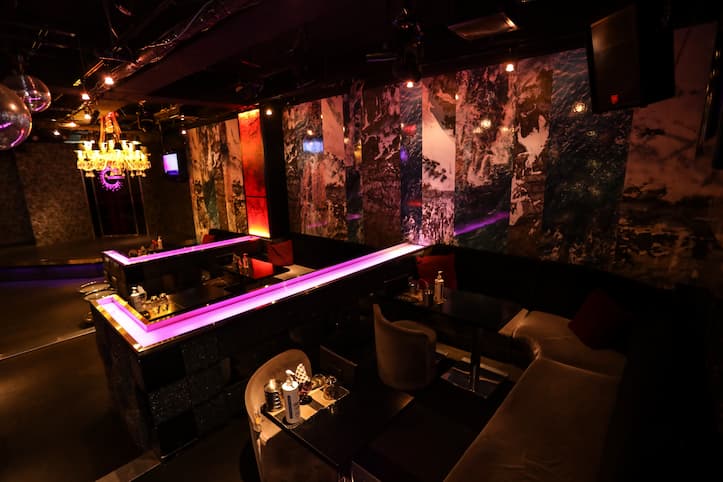 PLATINUM (プラチナ)-店内画像-3